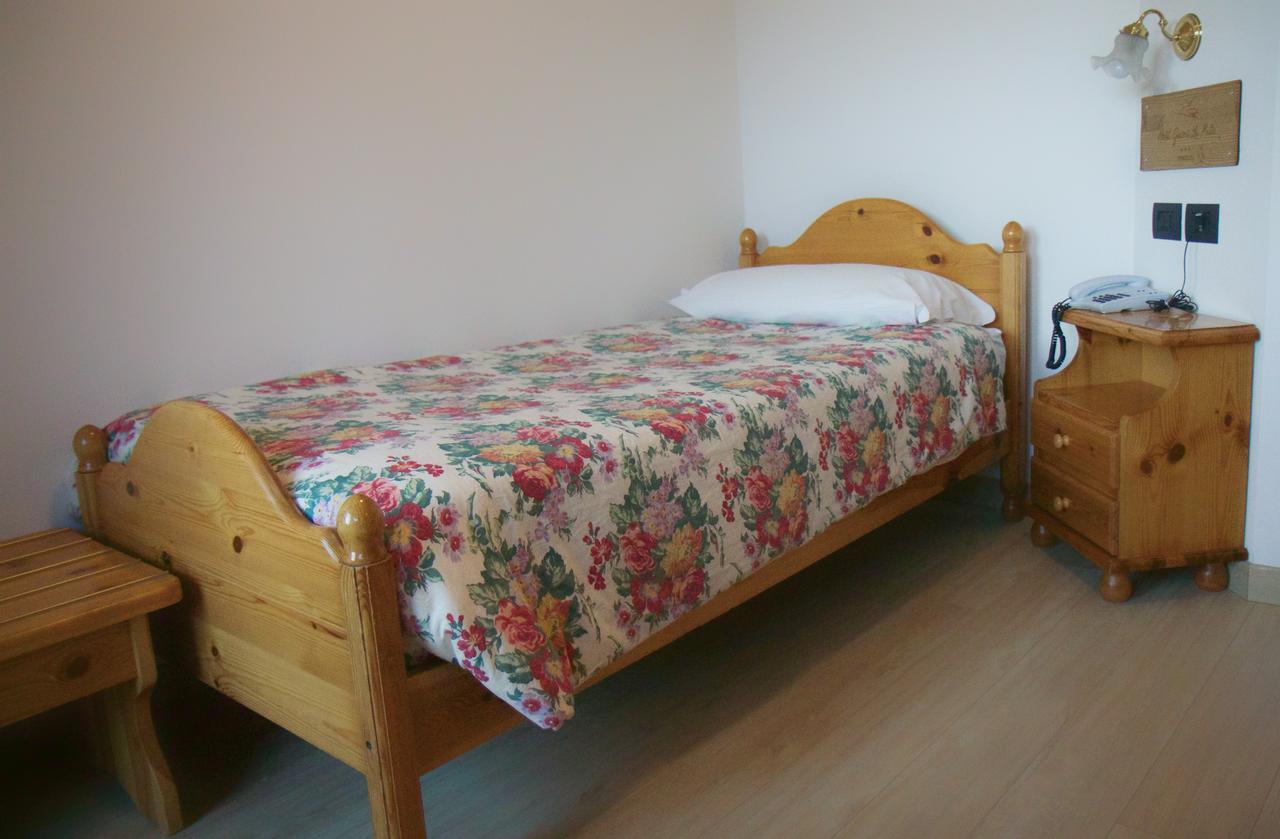 Hotel La Palu Pinzolo Ngoại thất bức ảnh