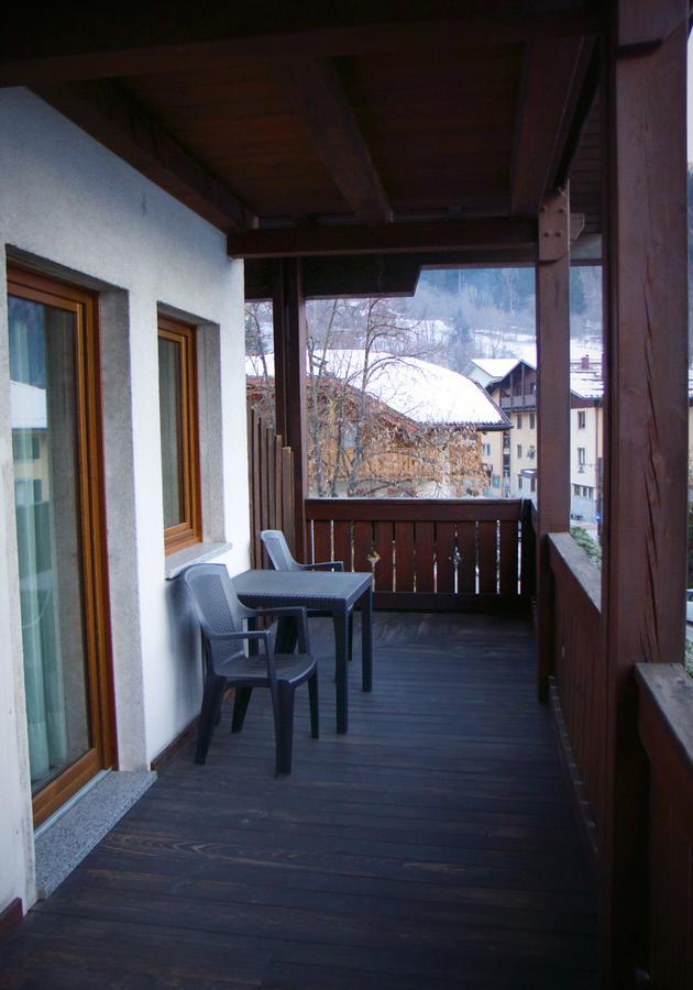 Hotel La Palu Pinzolo Ngoại thất bức ảnh